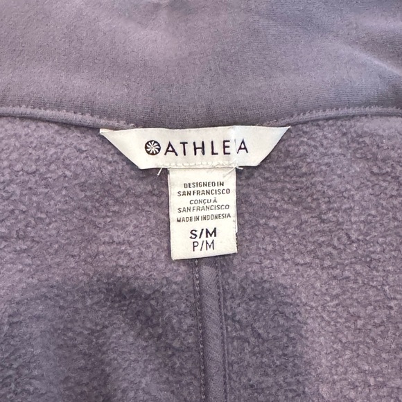 Athleta Lavender Oversized Sweatshirt Cardigan- size small/medium - Picture 5 of 6